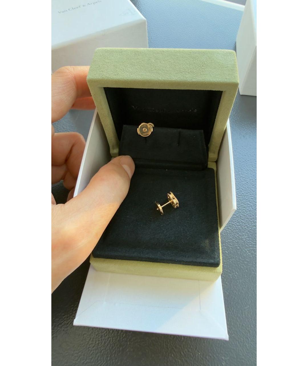 VAN CLEEF & ARPELS Белые серьги из желтого золота, фото 3