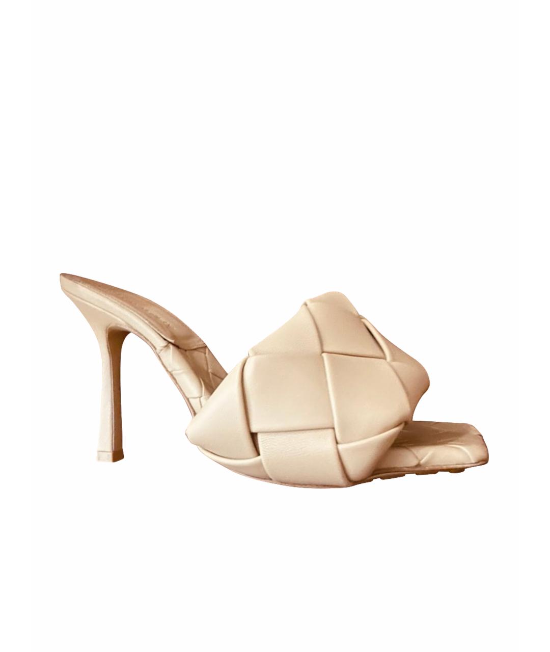 BOTTEGA VENETA Бежевые кожаные мюли, фото 7