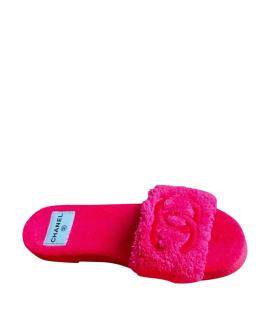 CHANEL Шлепанцы