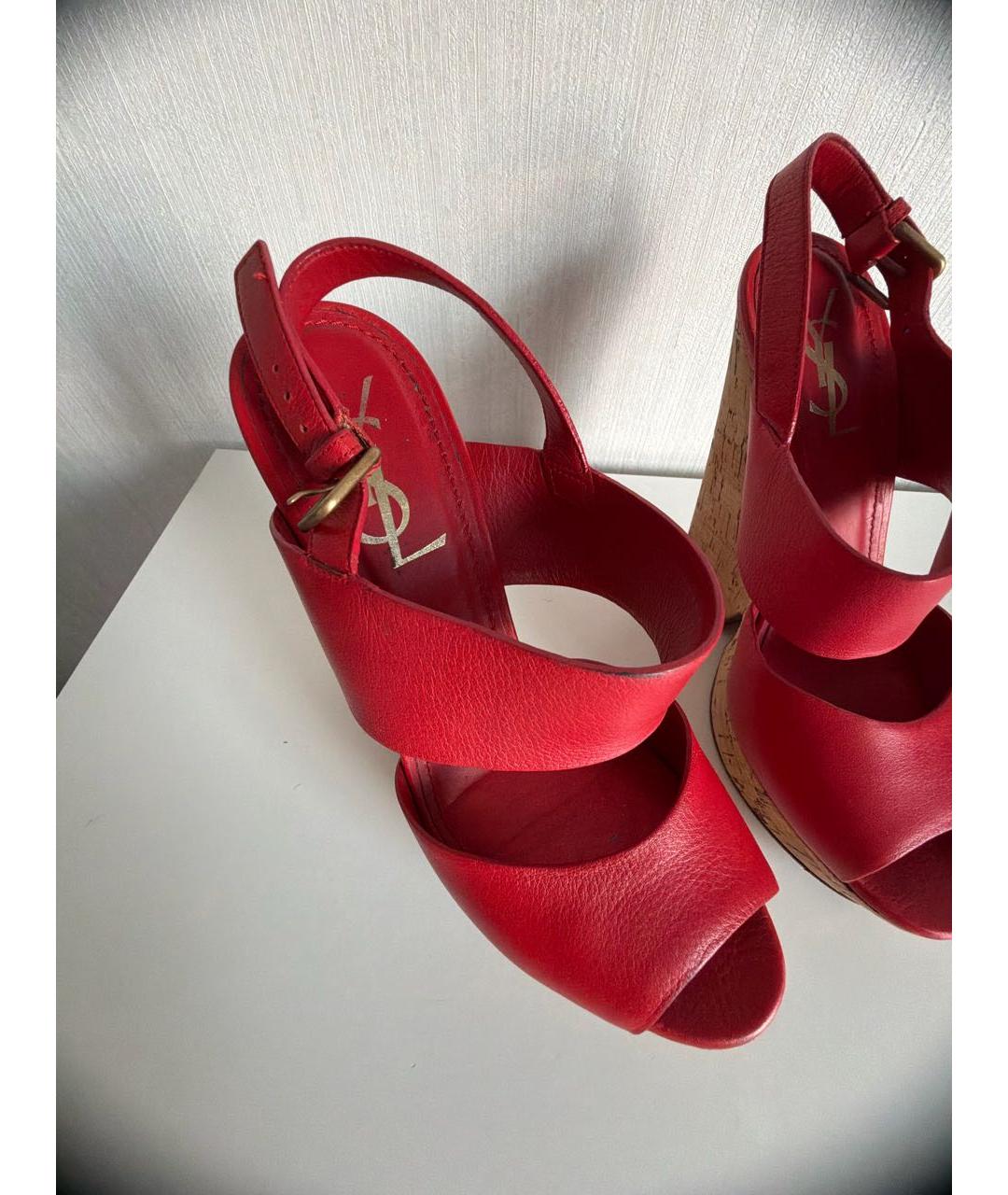 SAINT LAURENT Красные кожаные босоножки, фото 8