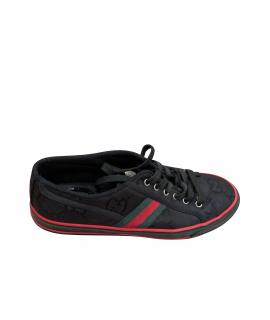 GUCCI Низкие кроссовки / кеды