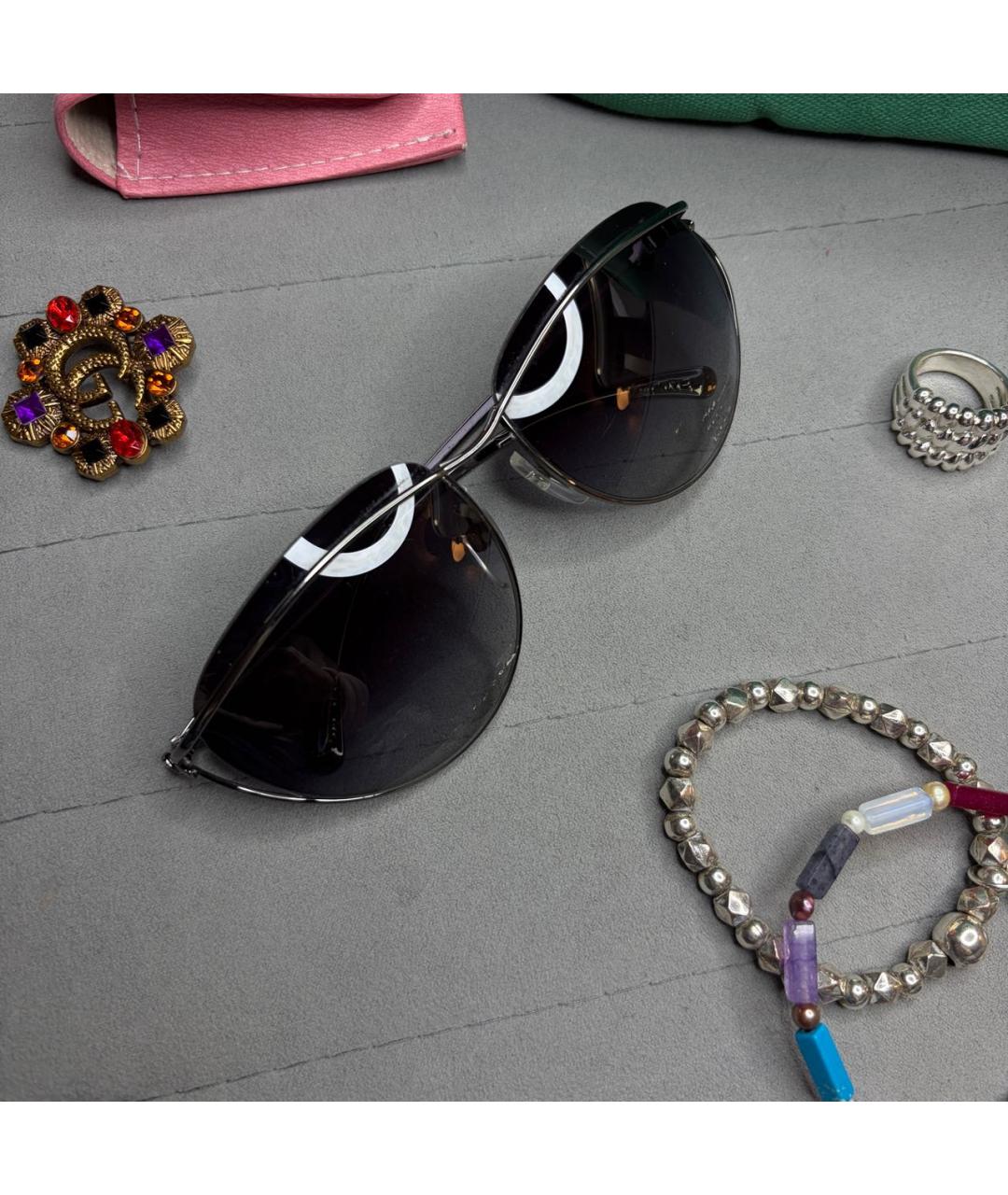 CHANEL Антрацитовые металлические солнцезащитные очки, фото 2