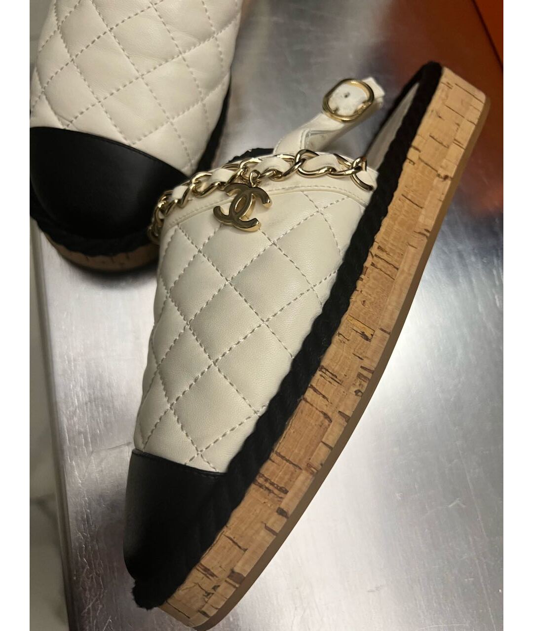 CHANEL Белые кожаные балетки, фото 6