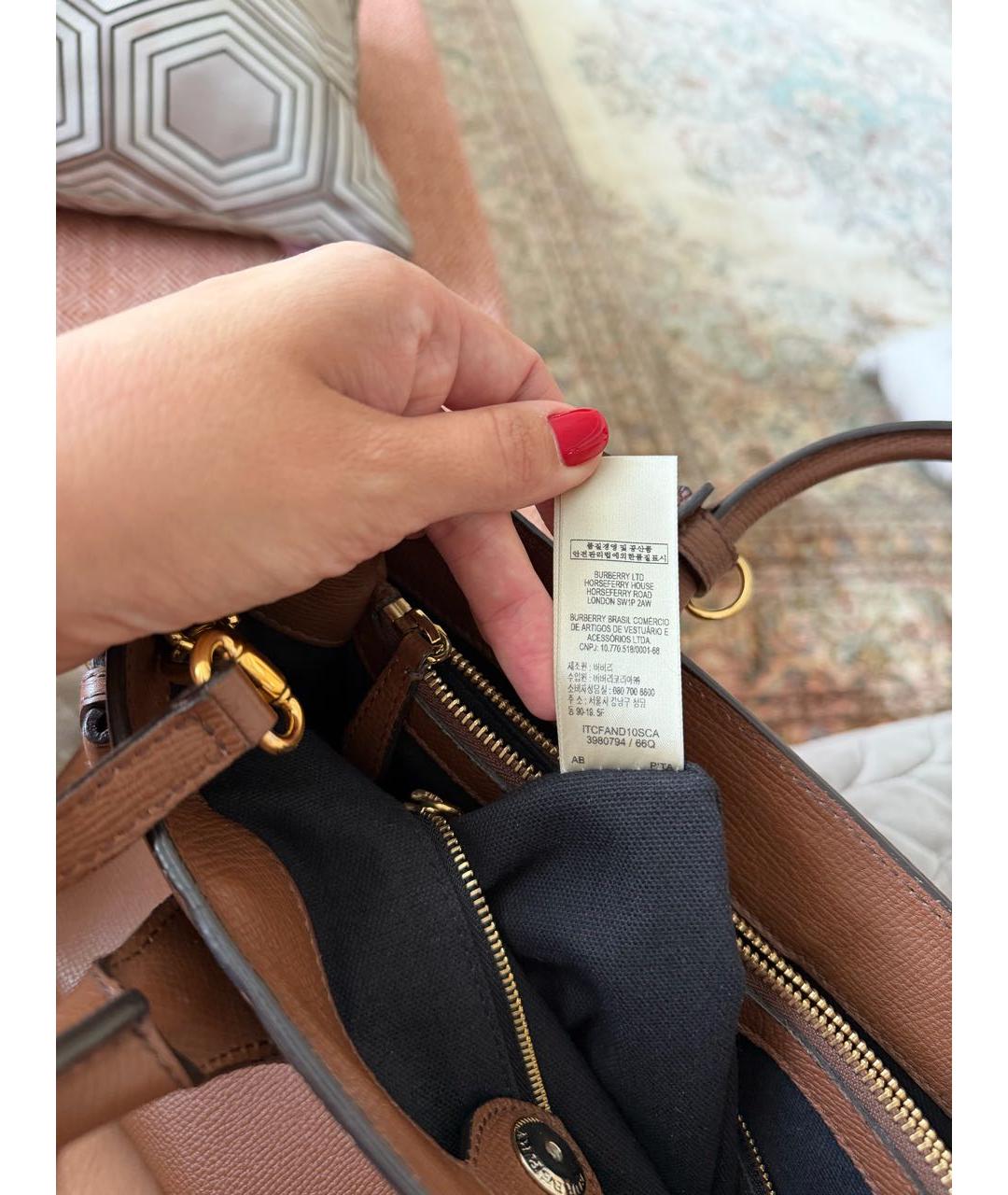 BURBERRY Коричневая кожаная сумка с короткими ручками, фото 7