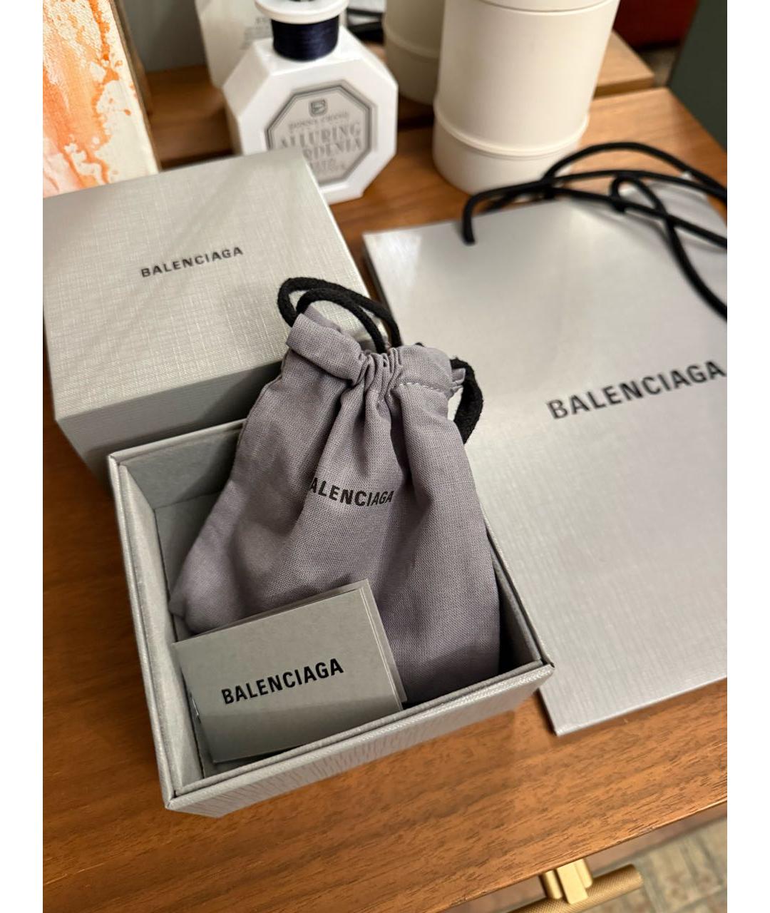 BALENCIAGA Серебряные металлические серьги, фото 4