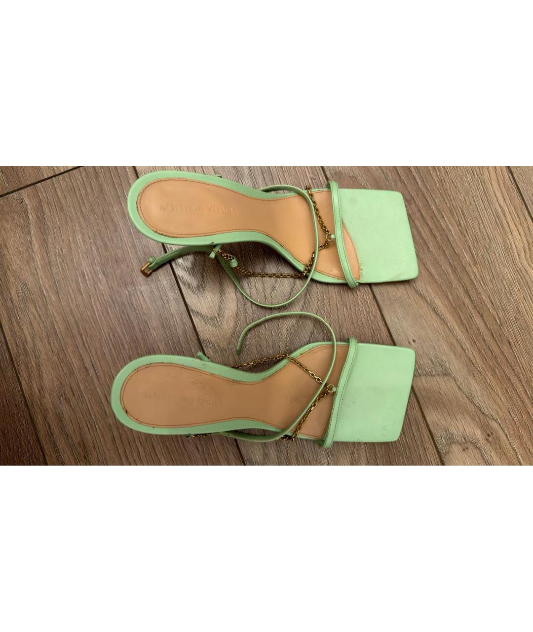 BOTTEGA VENETA Салатовые кожаные босоножки, фото 4