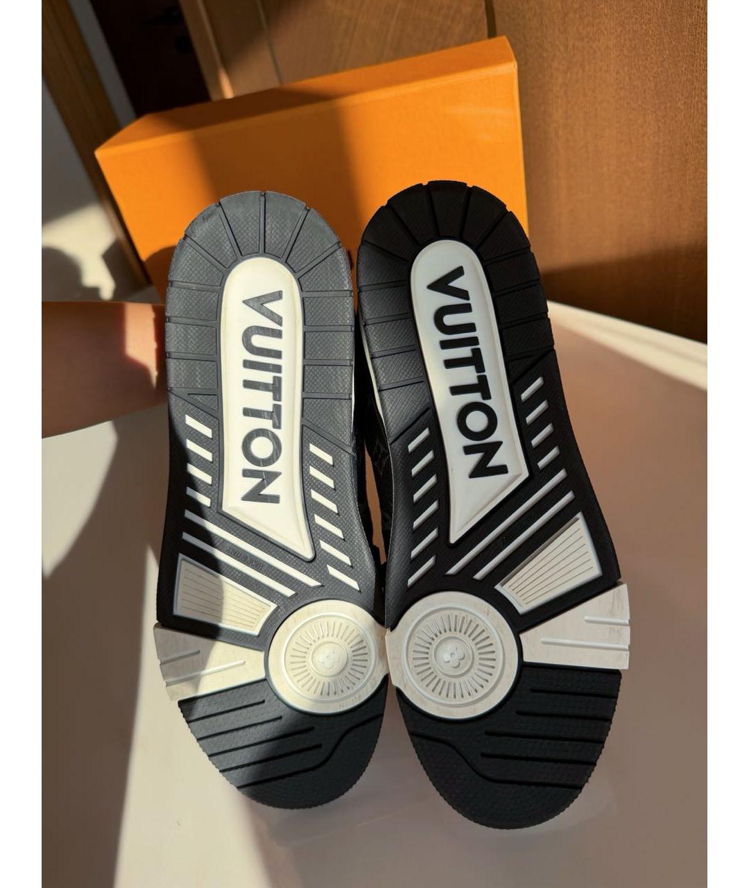 LOUIS VUITTON Белые кожаные низкие кроссовки / кеды, фото 5