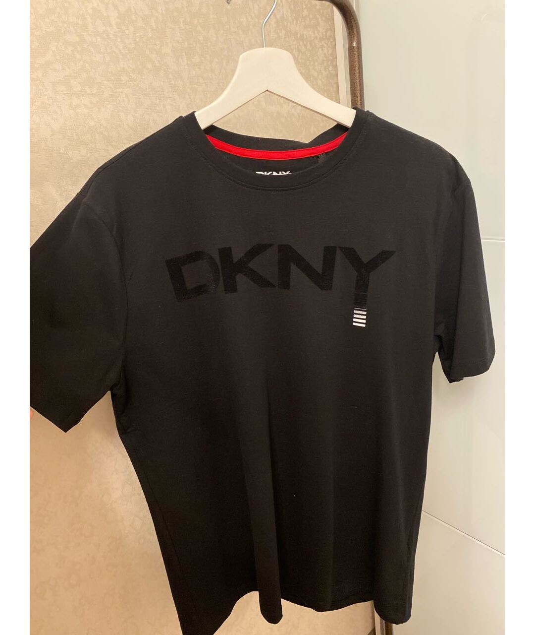 DKNY Черная хлопковая футболка, фото 6