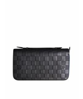 LOUIS VUITTON Кошелек