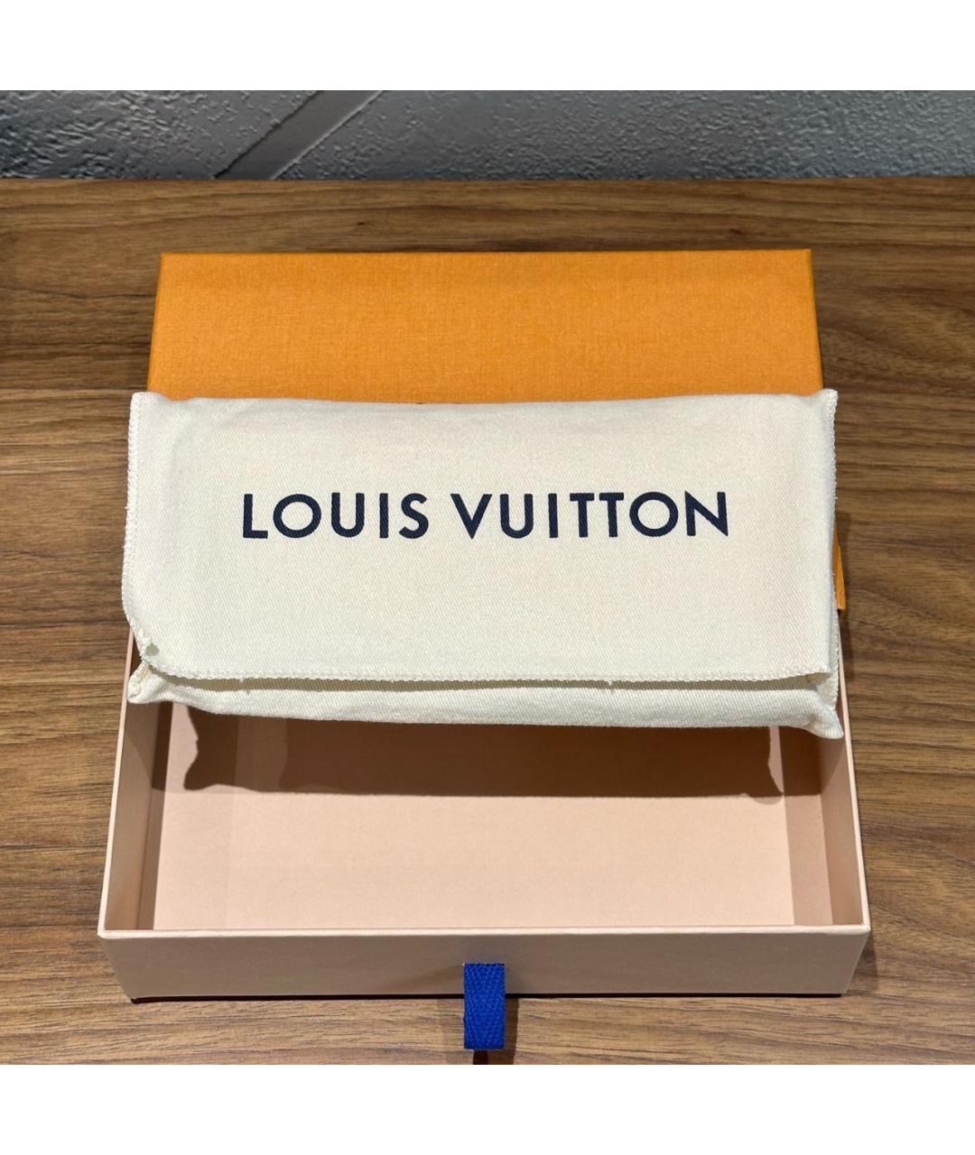 LOUIS VUITTON Коричневый кошелек, фото 4