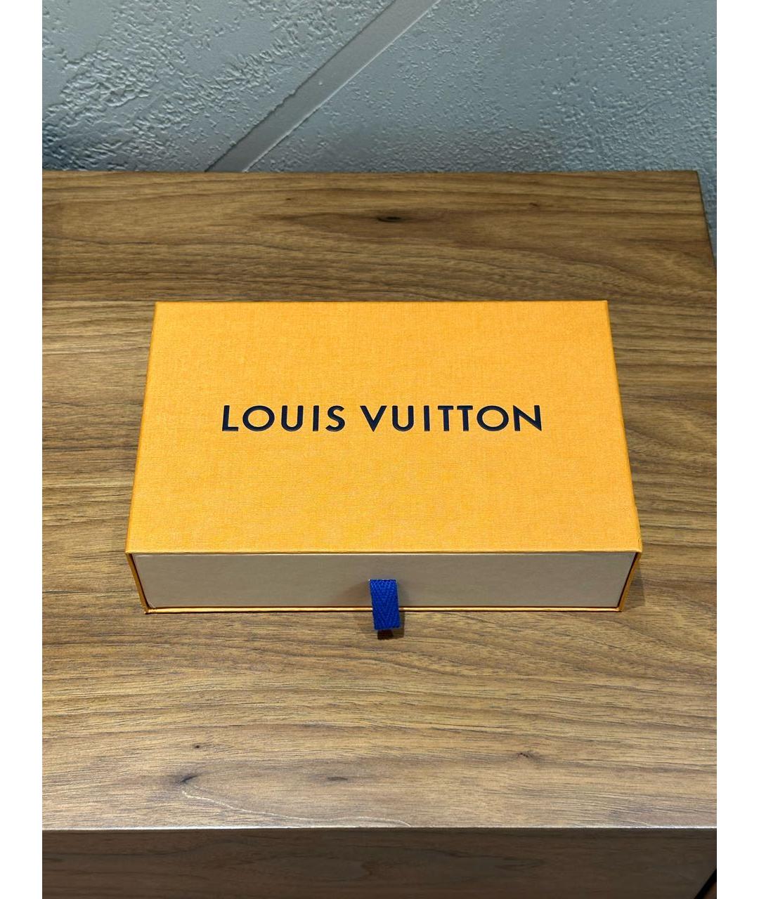 LOUIS VUITTON Коричневый кошелек, фото 5