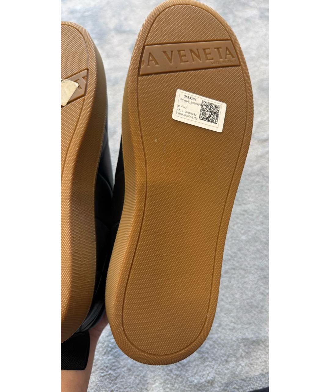 BOTTEGA VENETA Черные кожаные слипоны, фото 6