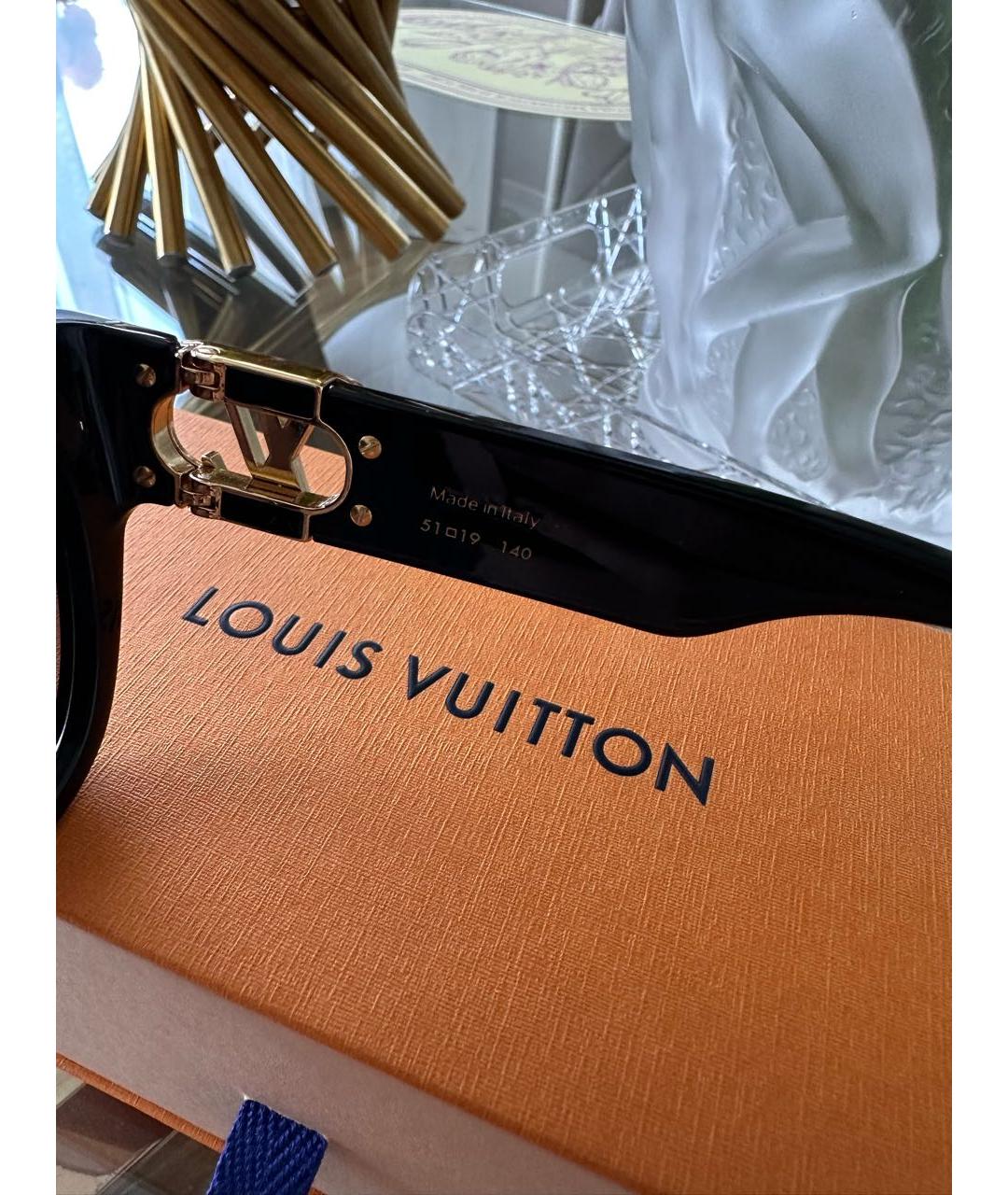 LOUIS VUITTON Черные пластиковые солнцезащитные очки, фото 6