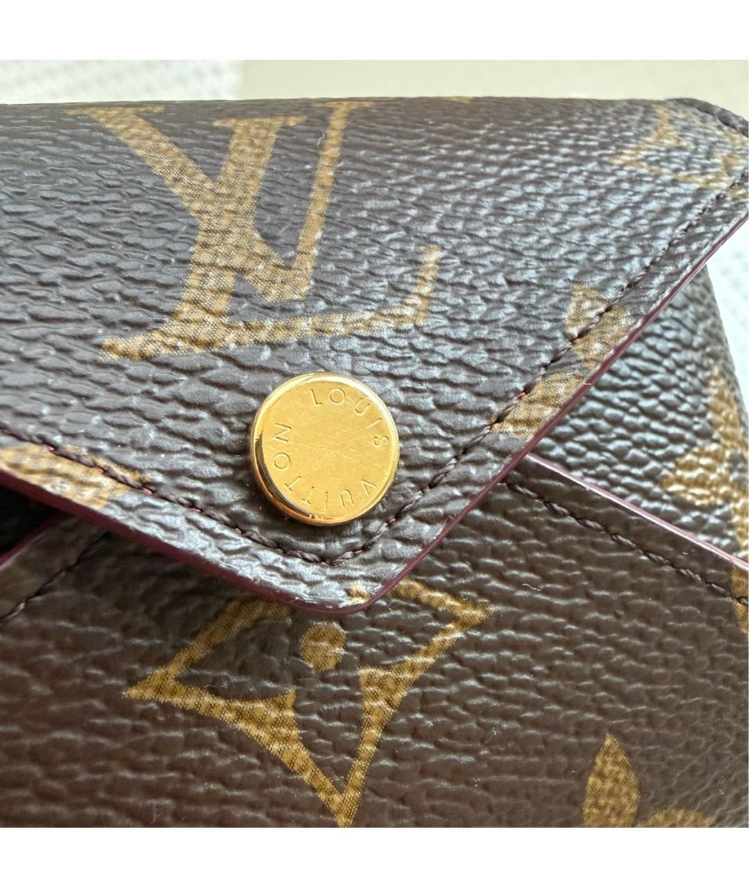 LOUIS VUITTON Коричневый кошелек, фото 5