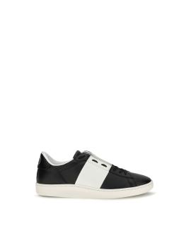 VALENTINO Низкие кроссовки / кеды