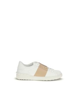 VALENTINO Низкие кроссовки / кеды
