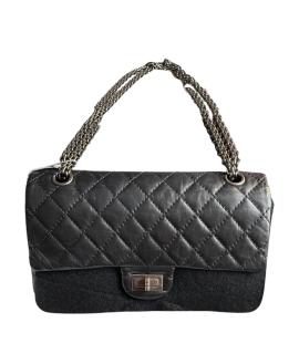 CHANEL Сумка через плечо