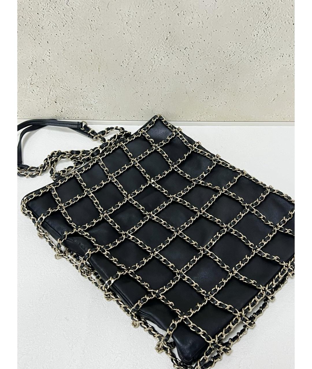 CHANEL Черная кожаная сумка тоут, фото 3