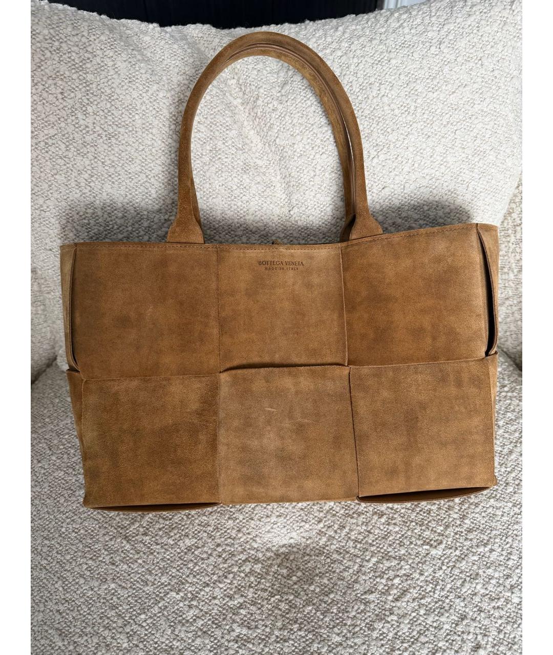 BOTTEGA VENETA Коричневая замшевая сумка тоут, фото 6
