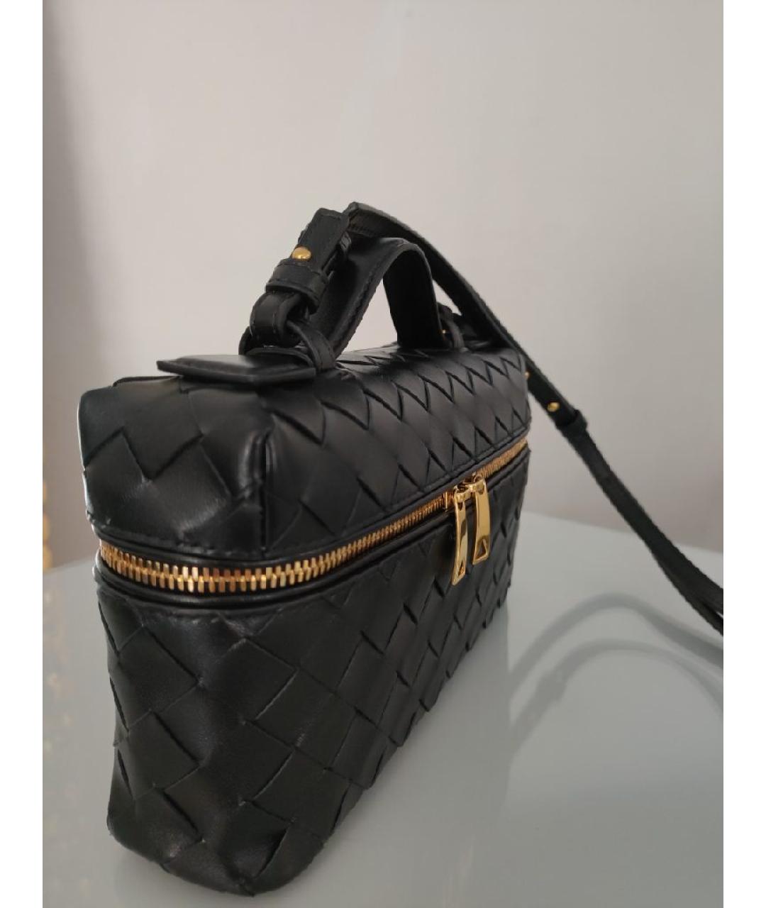 BOTTEGA VENETA Черная кожаная сумка через плечо, фото 2