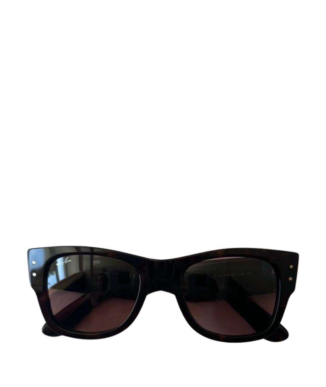RAY BAN Коричневые пластиковые солнцезащитные очки, фото 1