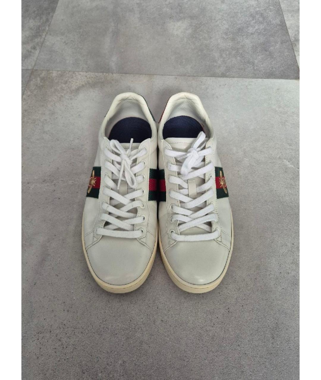 GUCCI Белые кеды из лакированной кожи, фото 2