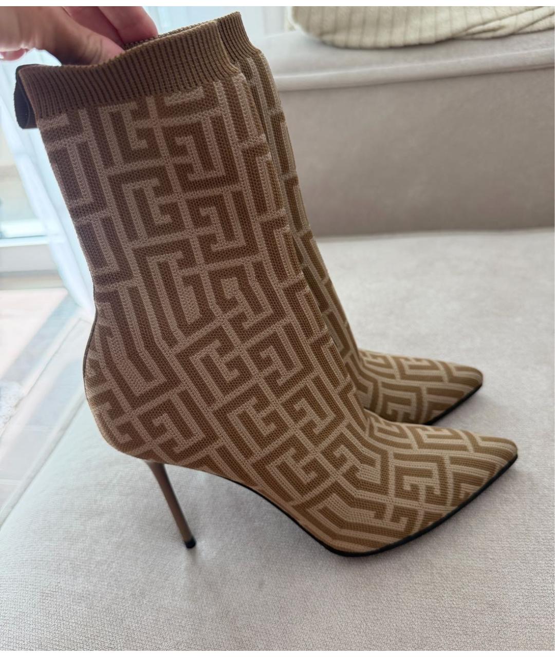 FENDI Бежевые текстильные ботильоны, фото 3