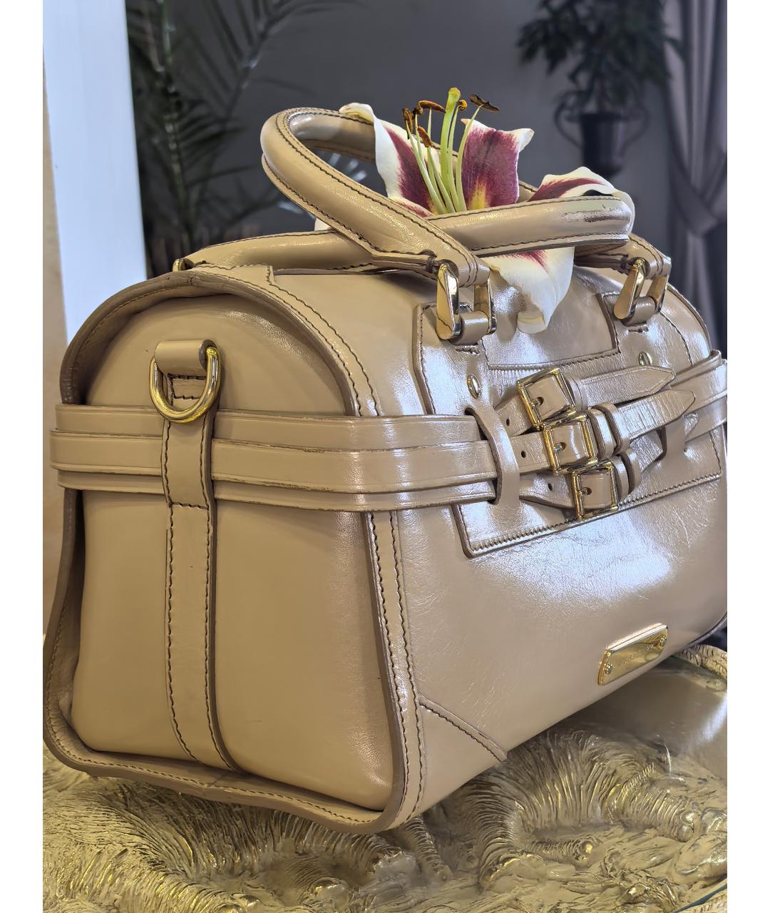 BURBERRY Бежевая кожаная сумка с короткими ручками, фото 4