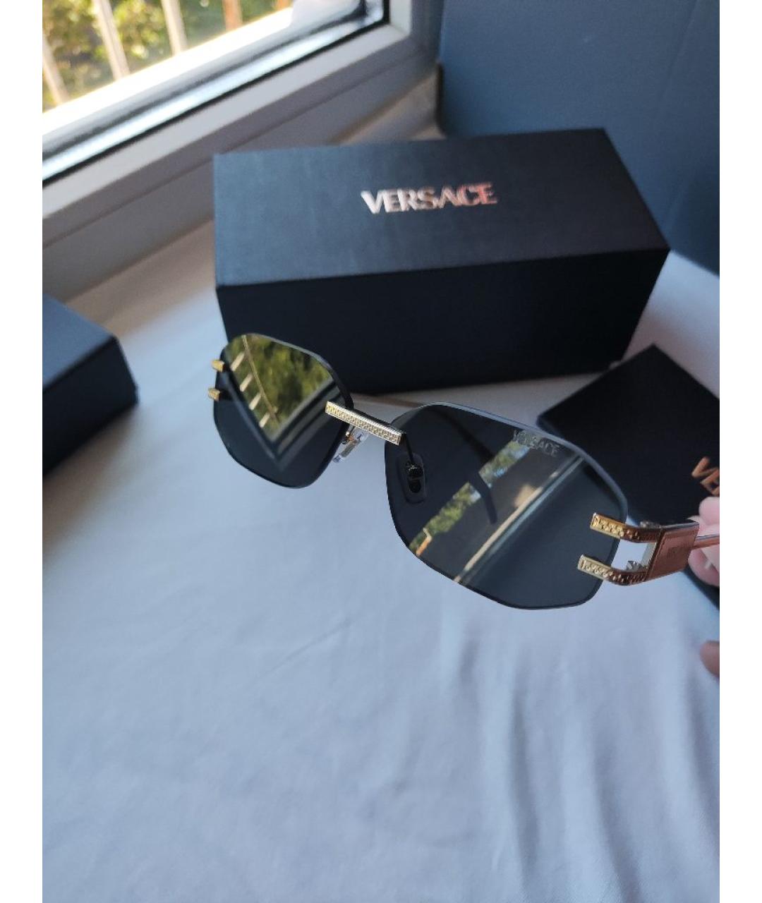 VERSACE Золотые металлические солнцезащитные очки, фото 2