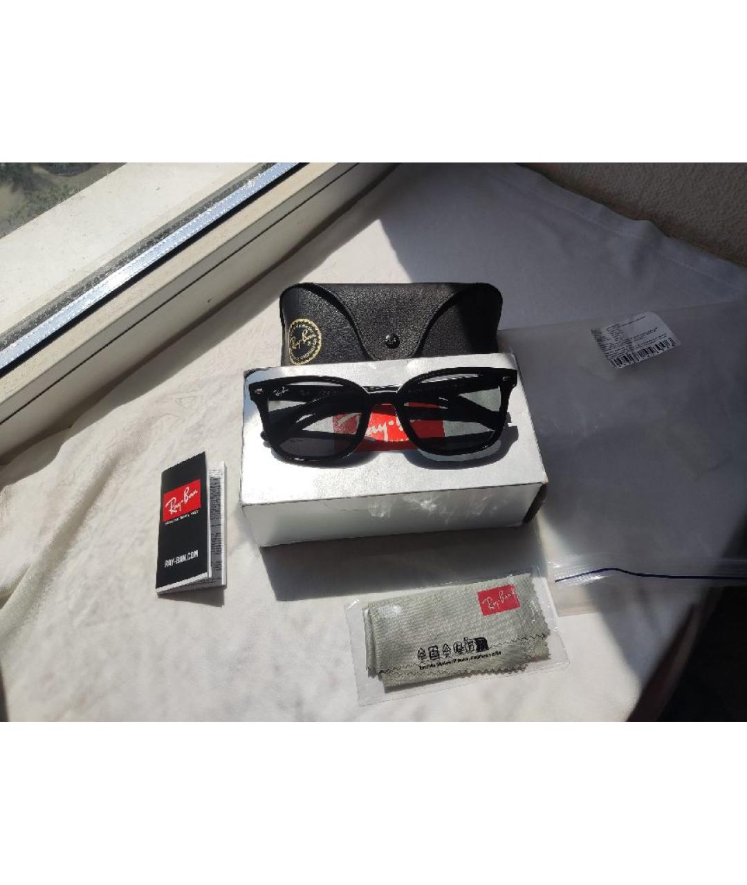 RAY BAN Черные пластиковые солнцезащитные очки, фото 2