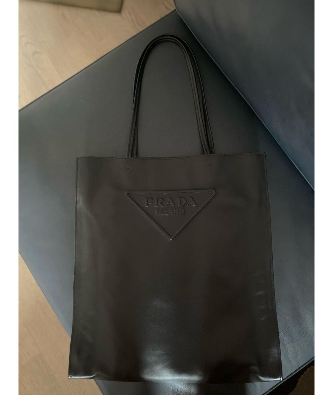 PRADA Черная кожаная сумка тоут, фото 2