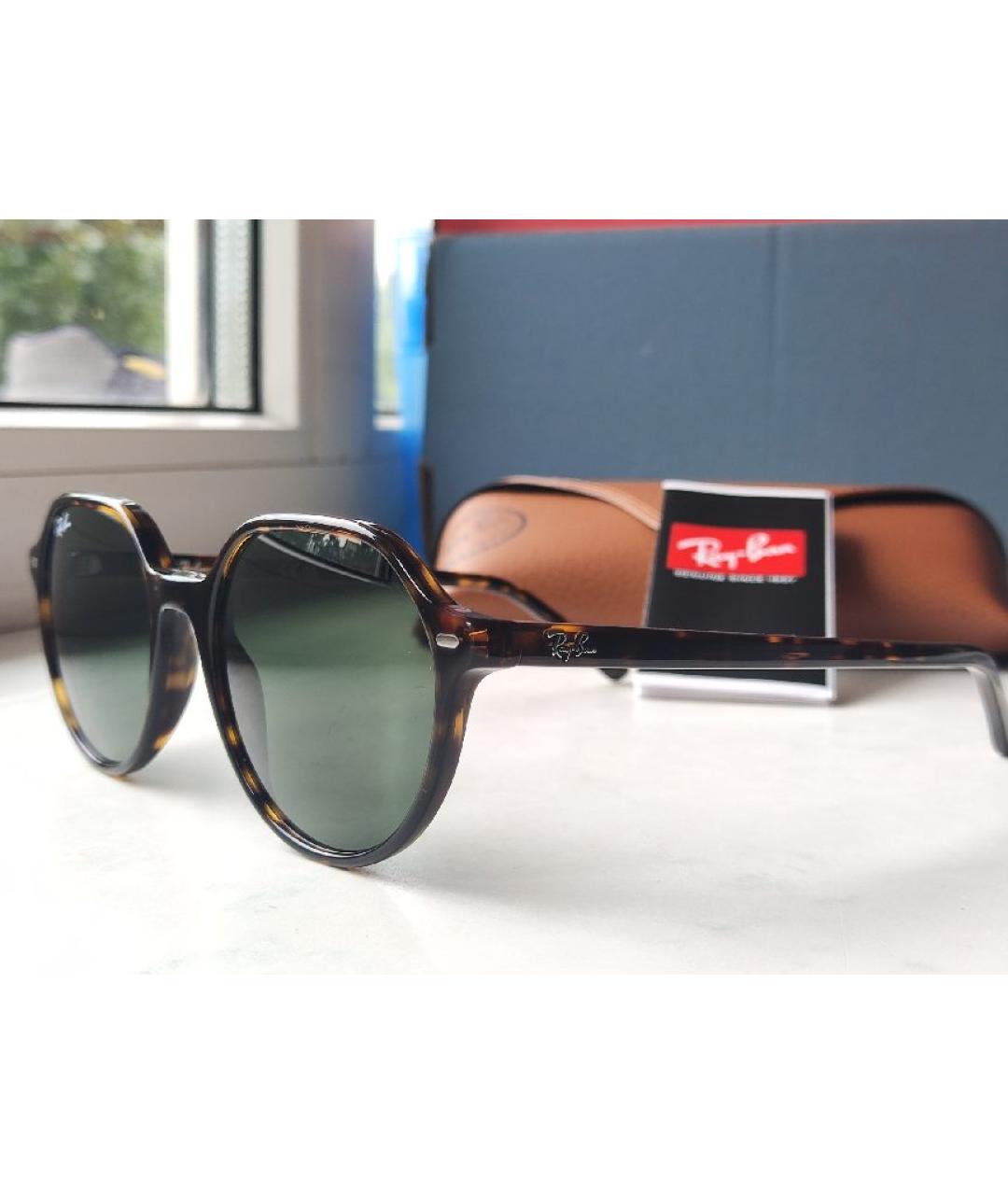 RAY BAN Коричневые пластиковые солнцезащитные очки, фото 3