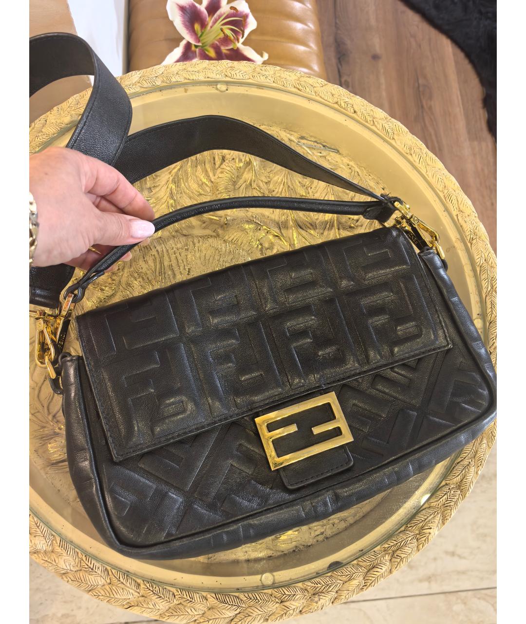 FENDI Черная кожаная сумка через плечо, фото 6
