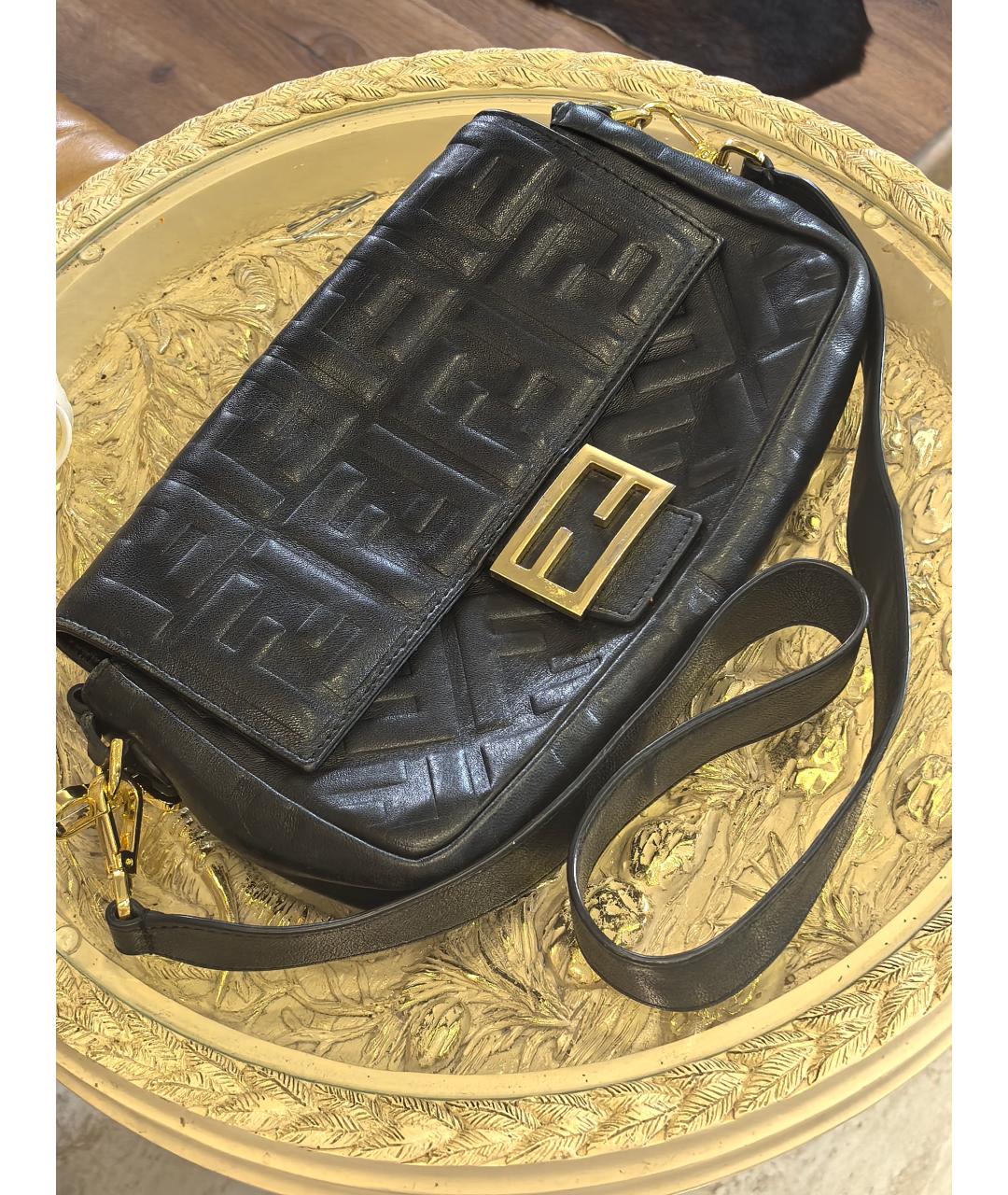 FENDI Черная кожаная сумка через плечо, фото 2