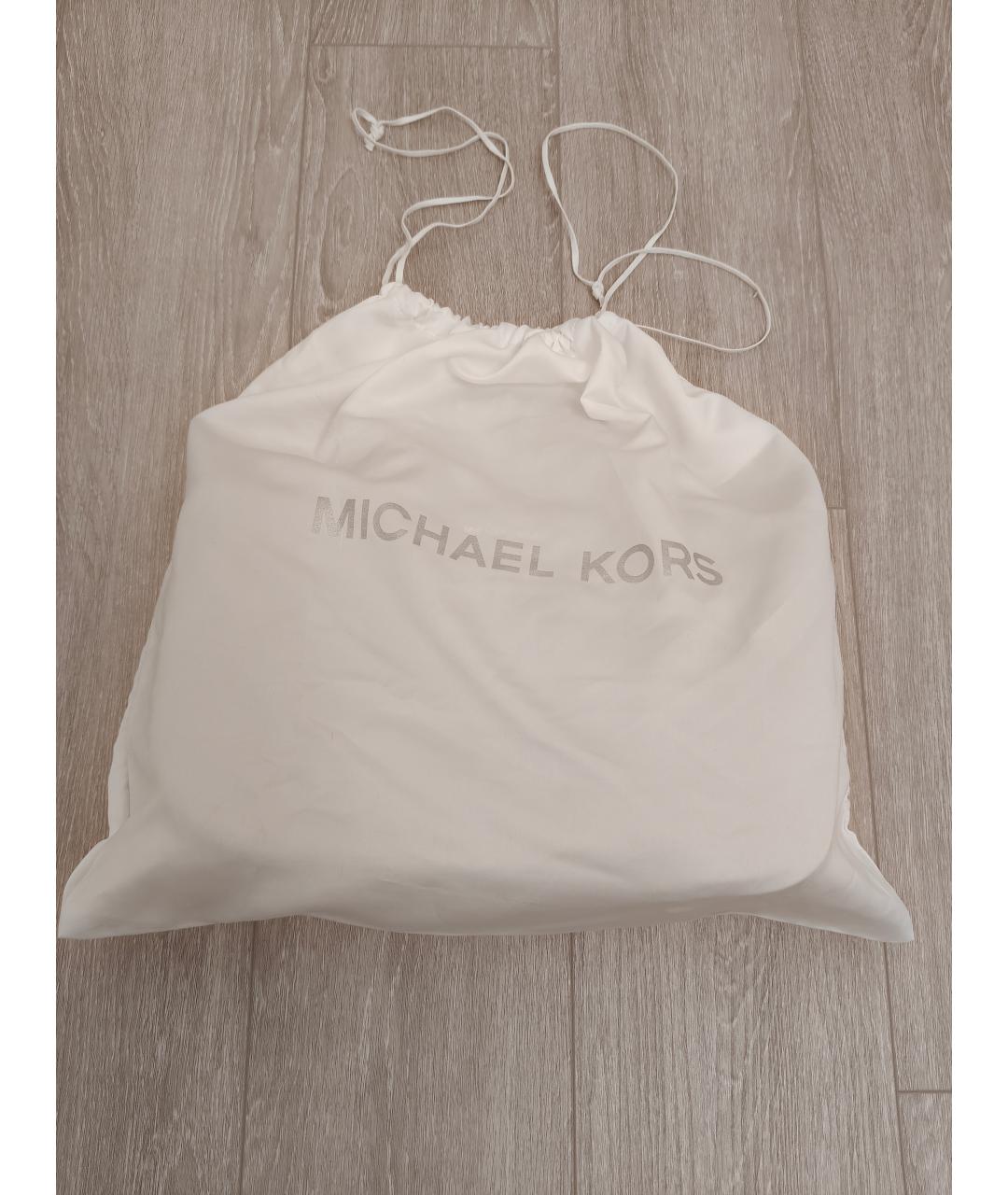 MICHAEL KORS Антрацитовая кожаная сумка через плечо, фото 3