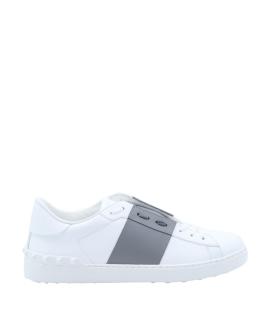VALENTINO Низкие кроссовки / кеды