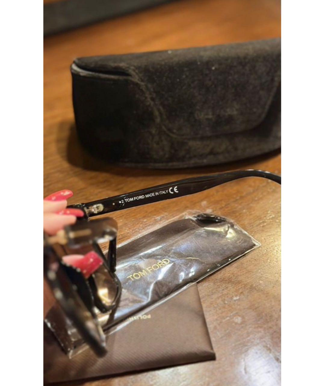 TOM FORD Черные пластиковые солнцезащитные очки, фото 5