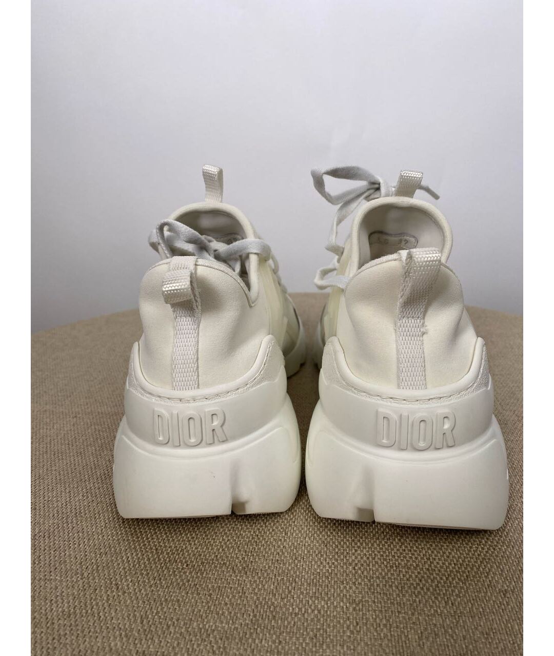 CHRISTIAN DIOR Белые кроссовки, фото 3