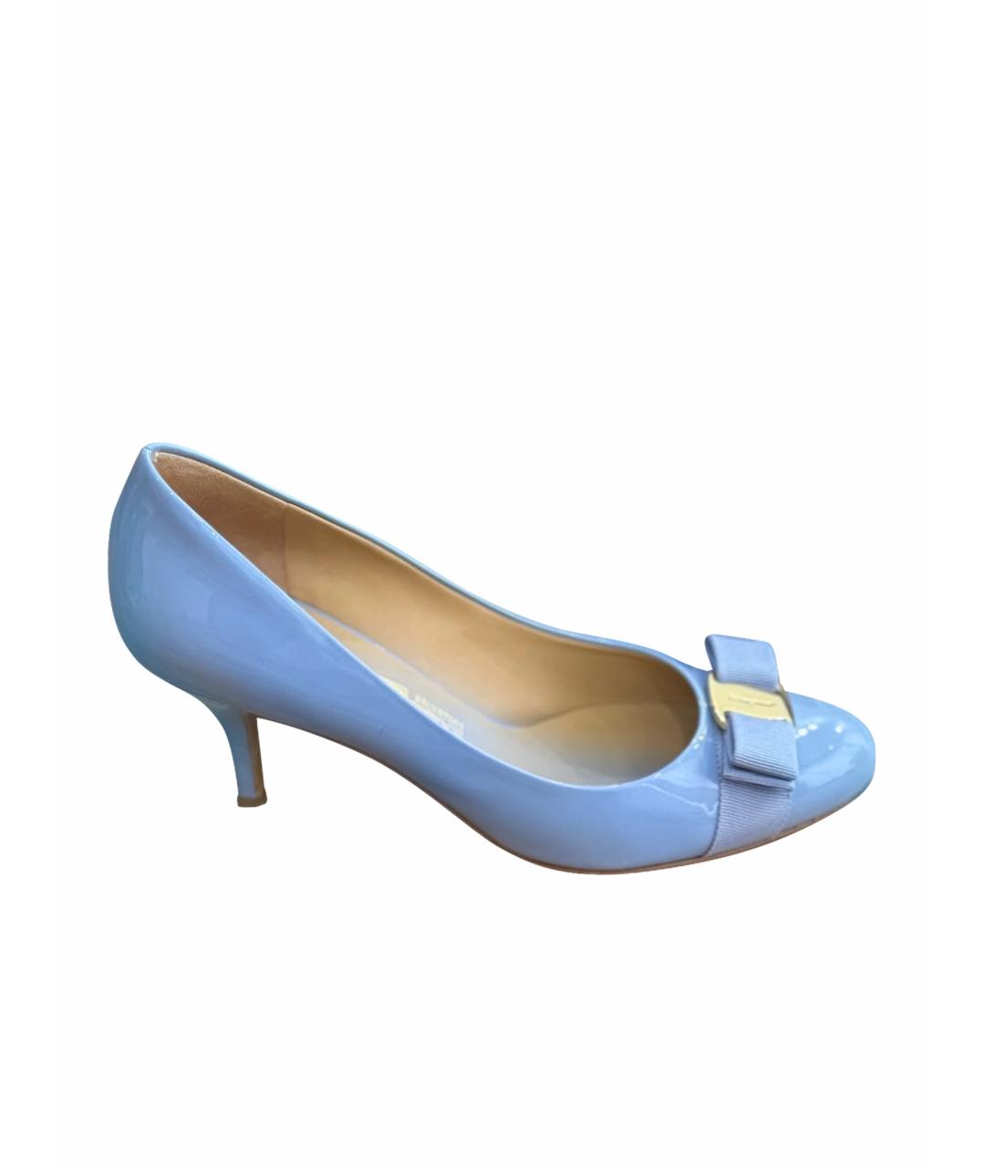 FERRAGAMO Голубые туфли из лакированной кожи, фото 1