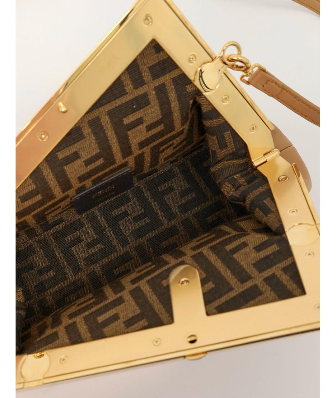 FENDI Бежевая кожаная сумка через плечо, фото 4