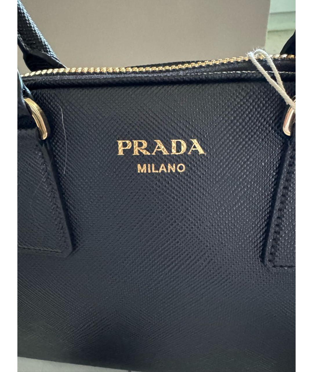 PRADA Черная кожаная сумка с короткими ручками, фото 4