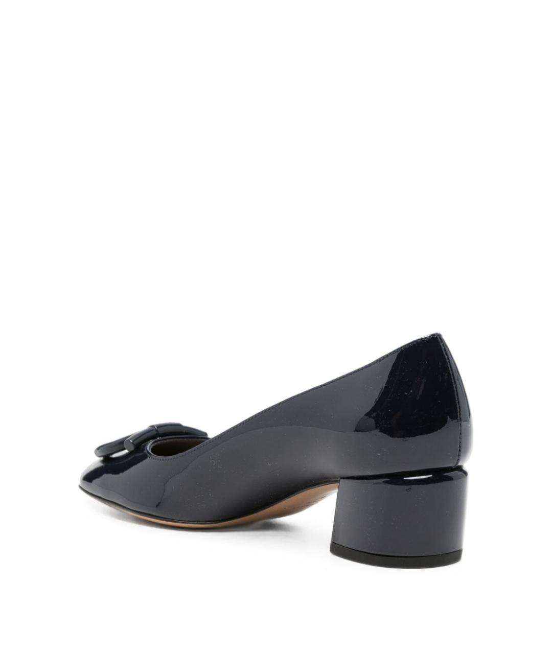 FERRAGAMO Темно-синие туфли из лакированной кожи, фото 2