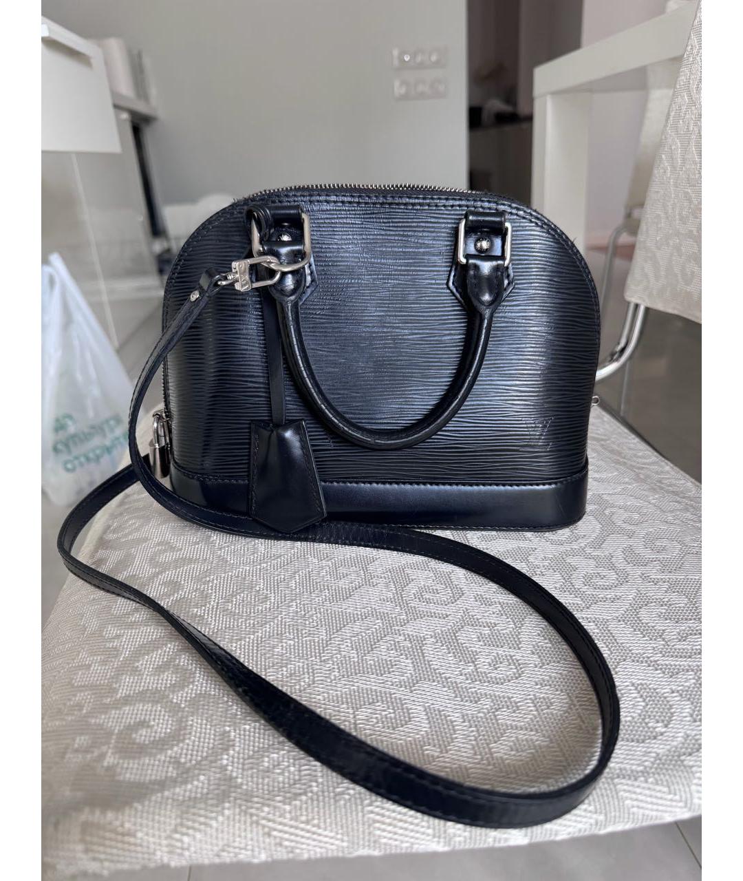 LOUIS VUITTON Черная кожаная сумка с короткими ручками, фото 9