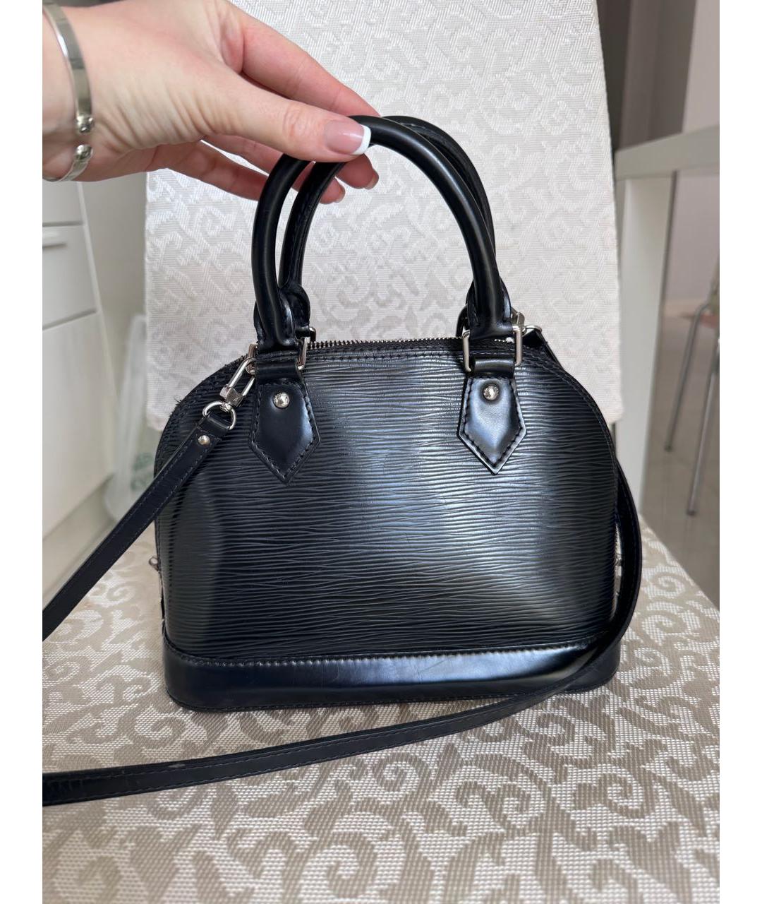 LOUIS VUITTON Черная кожаная сумка с короткими ручками, фото 2