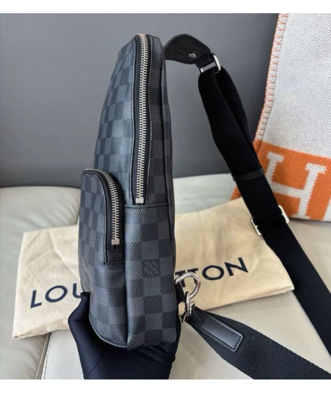 LOUIS VUITTON Антрацитовая канва сумка на плечо, фото 4