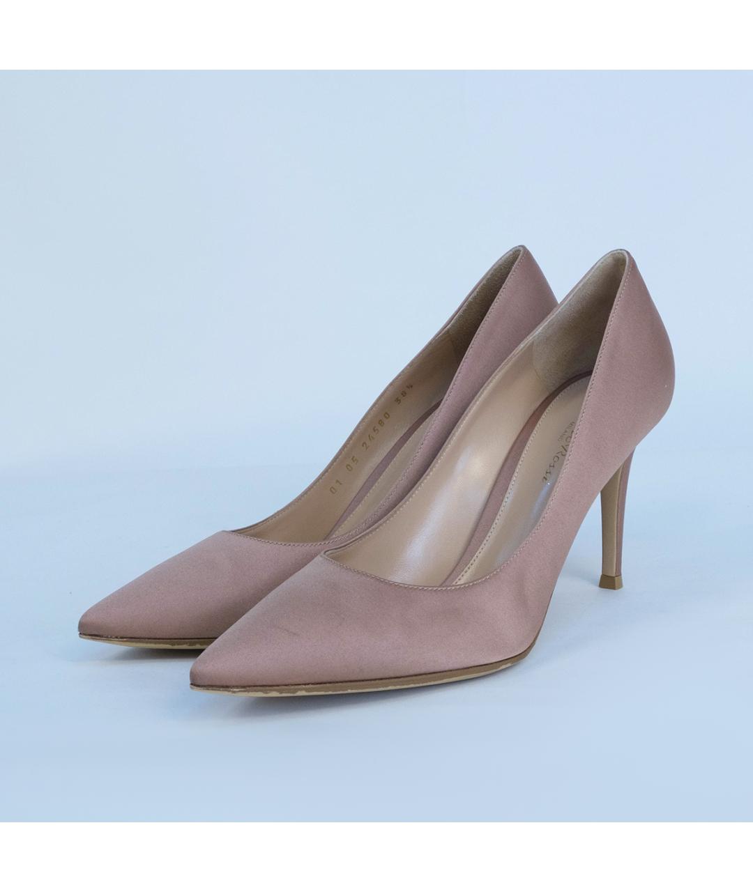 GIANVITO ROSSI Бежевые туфли, фото 3