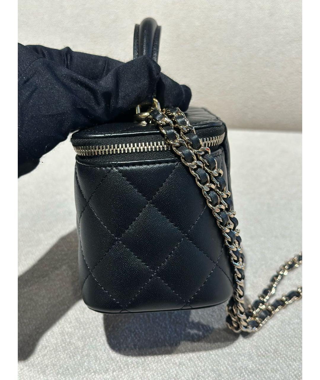 CHANEL Черная кожаная сумка с короткими ручками, фото 2