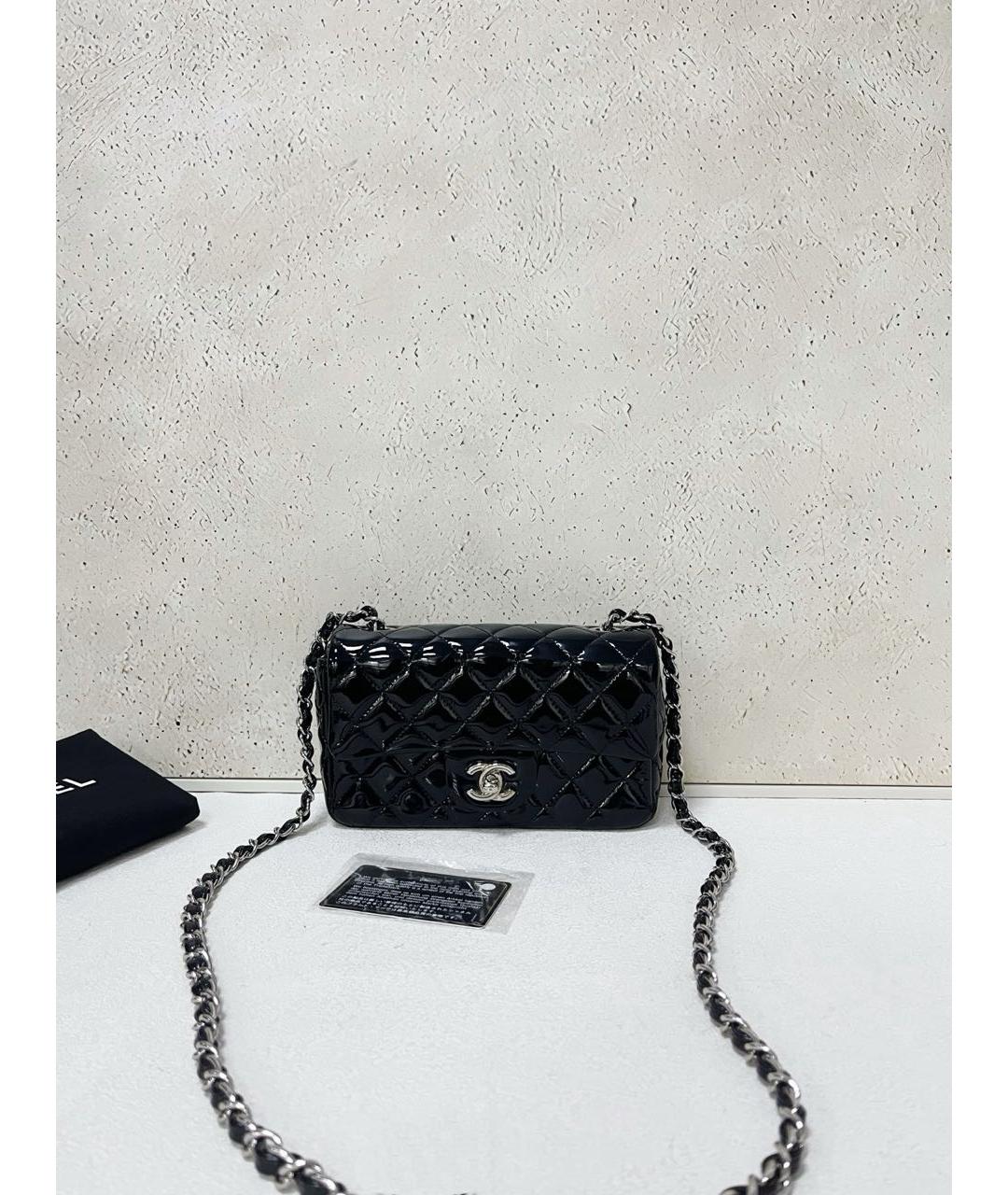 CHANEL Черная сумка через плечо из лакированной кожи, фото 7