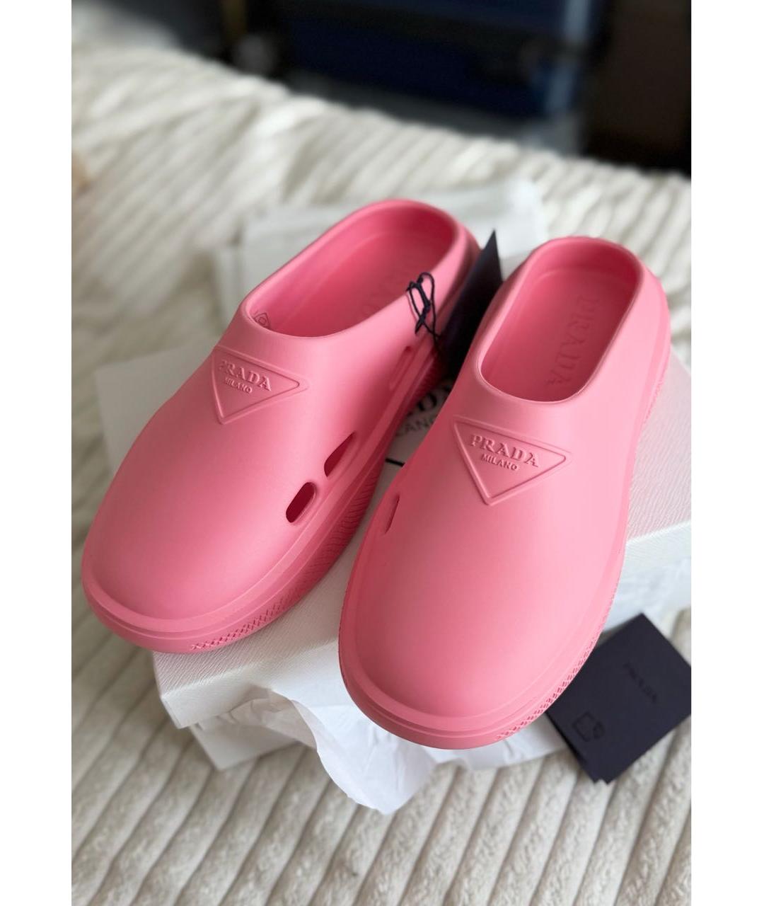 PRADA Розовые резиновые сабо, фото 2