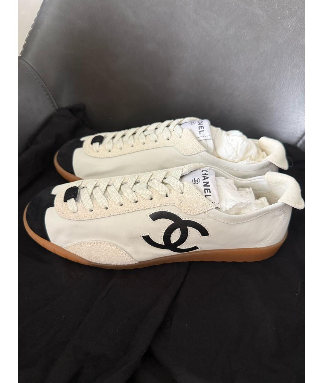 CHANEL Белые кожаные кеды, фото 5